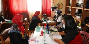 PEMBERIAN SUNTIKAN VAKSIN-1 COVID-19 TAHAP II DI DINAS DUKCAPIL KABUPATEN SELUMA