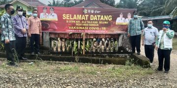 VAKSINASI COVID-19 MASSAL DI KECAMATAN ULU TALO