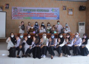 PERTEMUAN KOORDINASI LINTAS SEKTOR DALAM PELAKSANAAN PENCEGAHAN DAN PENGENDALIAN COVID-19 DI TINGKAT KABUPATEN/KOTA
