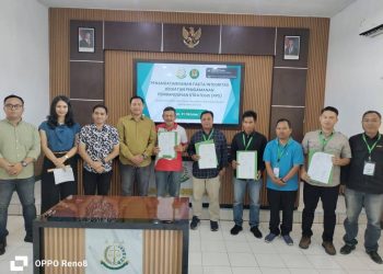 Penandatanganan Pakta Integritas Pengamanan Pembangunan Strategis Proyek TPS Limbah B3 Puskesmas Dermayu