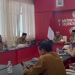 KASUBBAG UKK DINAS KESEHATAN SELUMA HADIRI RAPAT PEMANFAATAN BMD BAGI KOPERASI DESA/KELURAHAN MERAH PUTIH