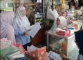 DINAS KESEHATAN SELUMA LAKUKAN PEMBINAAN DAN PENGAWASAN TENAGA KESEHATAN DI APOTEK JAYA MANDIRI