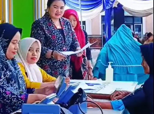 DINAS KESEHATAN SELUMA LAKUKAN PEMANTAUAN PELAYANAN KESEHATAN GRATIS DALAM RANGKA SAFARI RAMADHAN GUBERNUR DAN WAKIL GUBERNUR BENGKULU